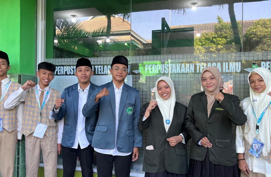 Back to School PAC IPNU IPPNU Gresik